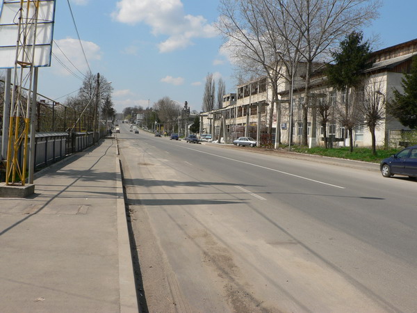 7 str. Armatei 4.jpg